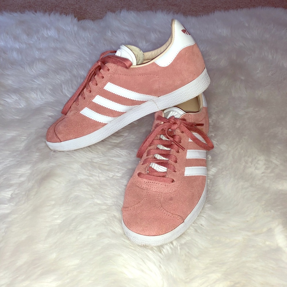 Adidas Gazelle Women’s Shoes - Size 7.5